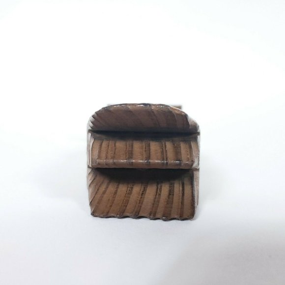 Vintage Lucayan Bahama Island Figurine MCM Shells - Picture 7 of 9